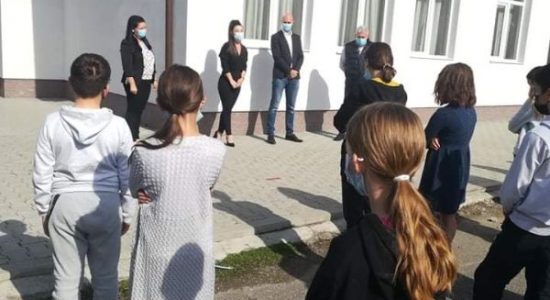 Informare privind gradul de vaccinare în rândul personalului angajat